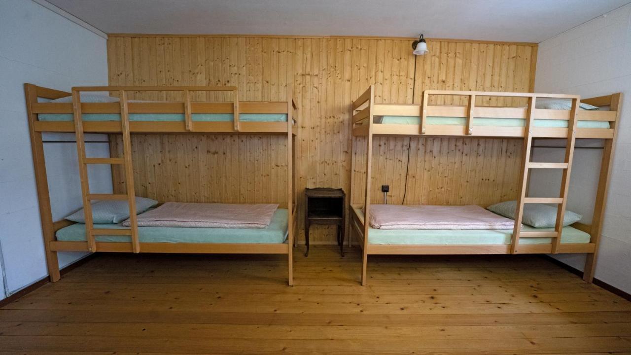 Leissigen Youth Hostel Εξωτερικό φωτογραφία
